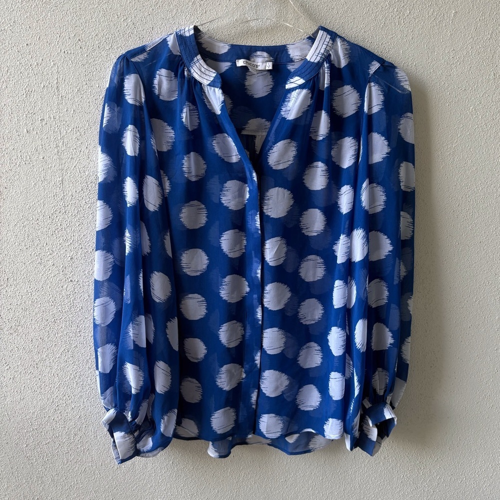 Chico’s Ikat Dot Blouse Size 8 Long Sleeve Semi Sheer Office Career Quiet Luxury